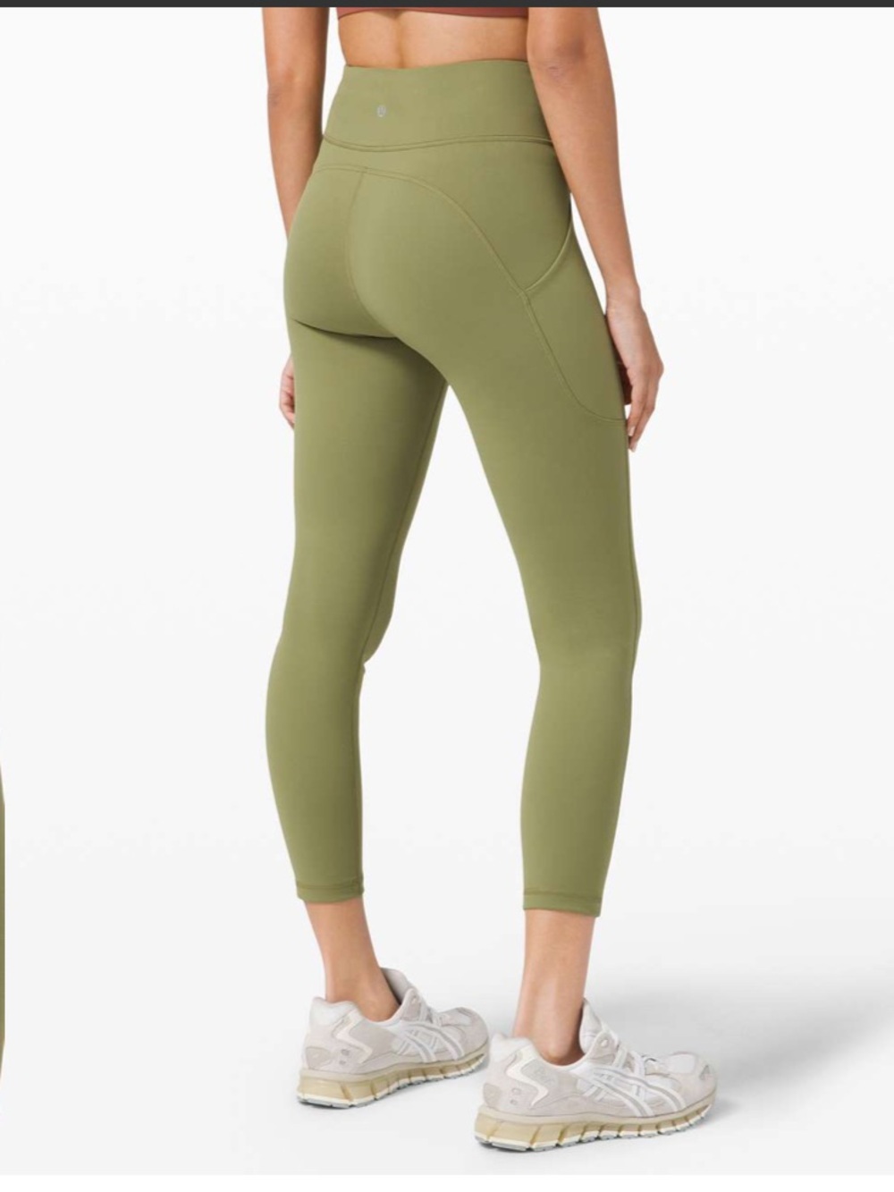 Lululemon Invigorate High-Rise Tight 25"
Bronze Green Size 2